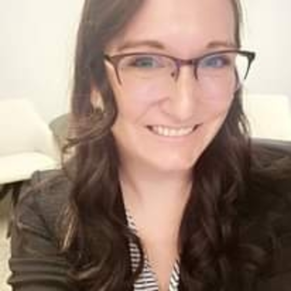 Meet your Posher, Tonya